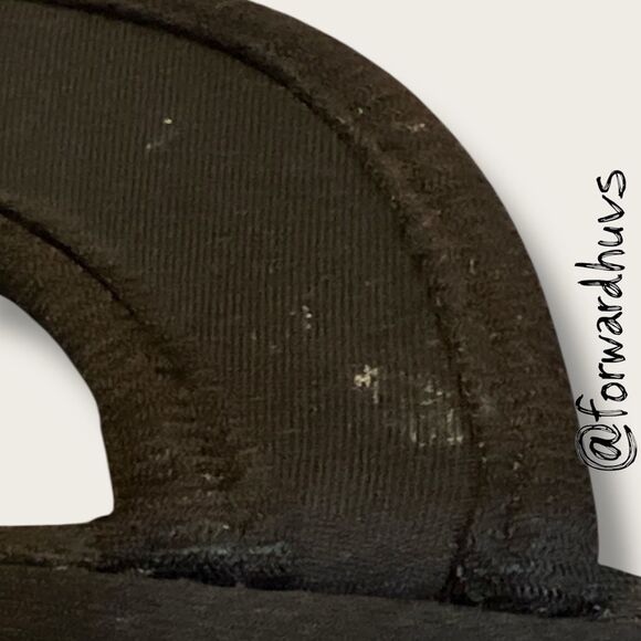 Sanrio Hello Kitty Tablet Case – 8¾” x 7”, Zippered - Picture 8 of 10